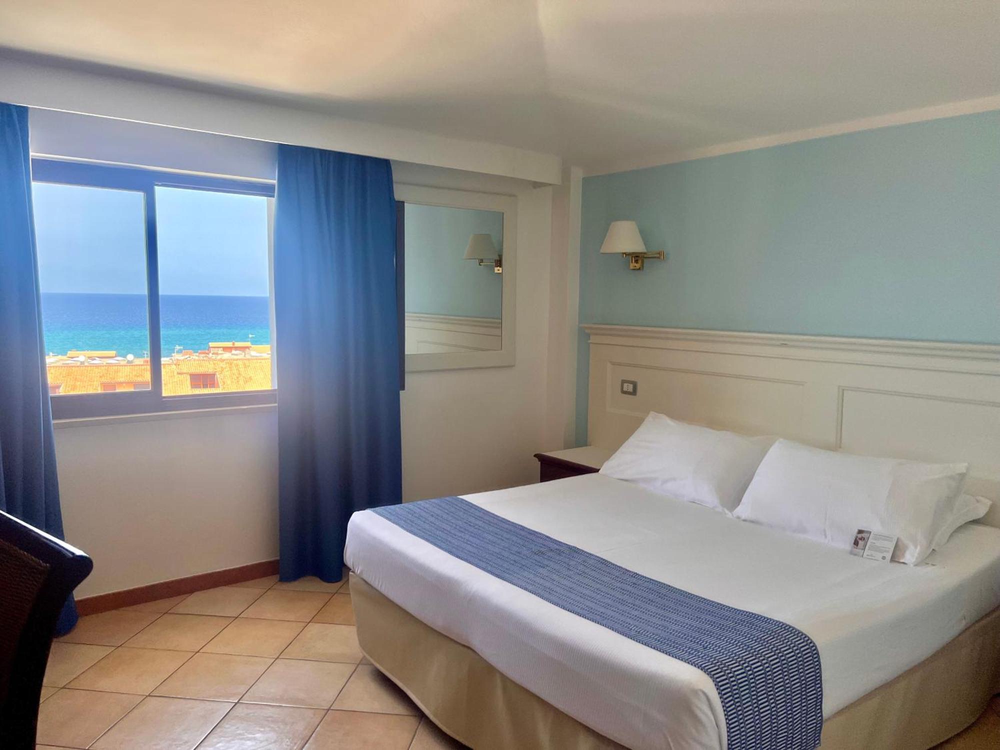 Best Western Hotel Blumarea Castelsardo Exterior foto