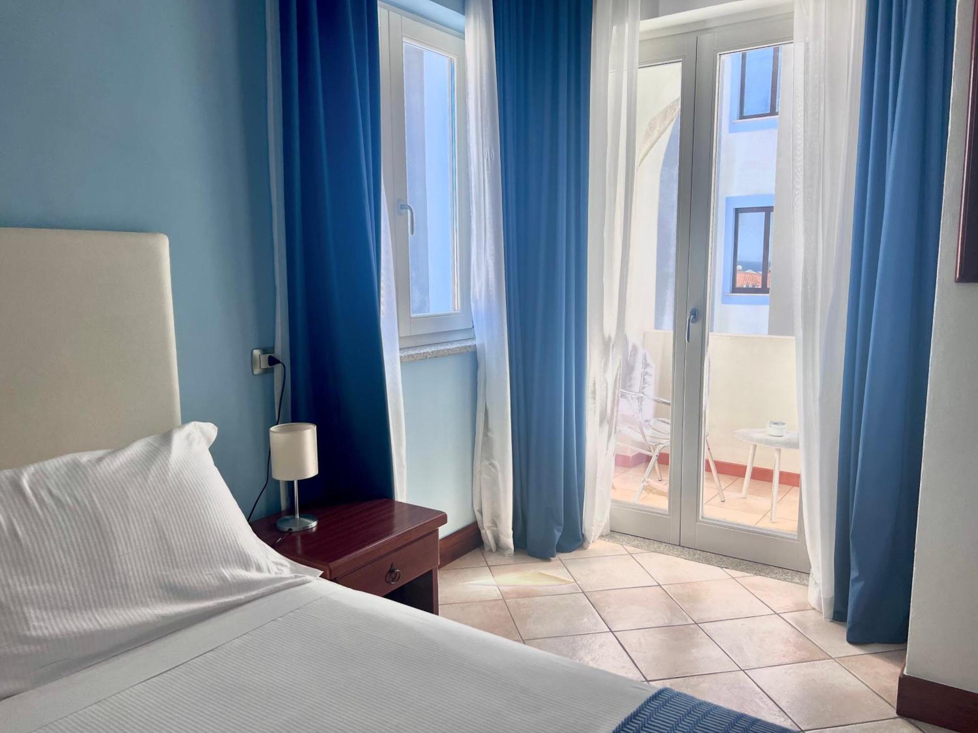 Best Western Hotel Blumarea Castelsardo Exterior foto